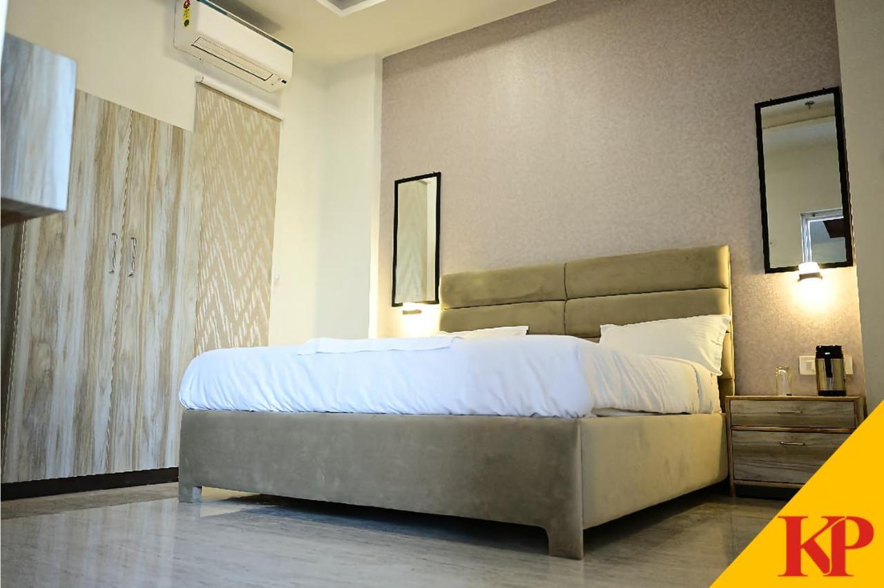 Hotel Kapson Palace Bareilly Exterior photo